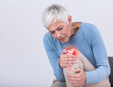 Osteoarthritis: Symptoms, Causes & Treatment.